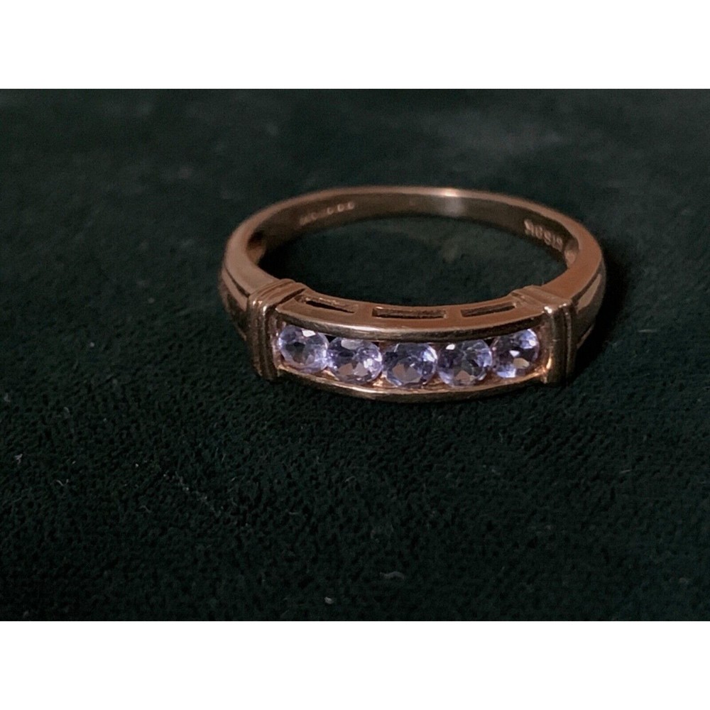 9k 9ct Yellow Gold Tanzanite Ring Band, Weighs 2.66 Grams